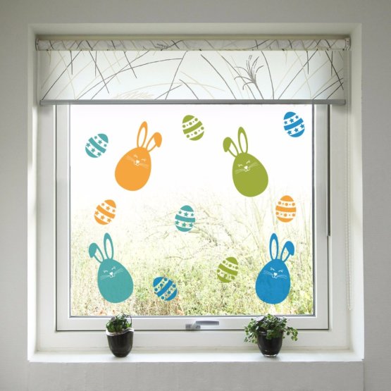 Velikonoční dekorace na okno - Barevní zajíčci a kraslice