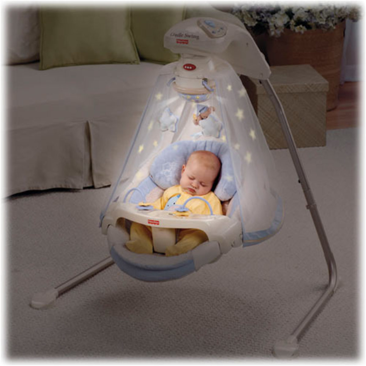 Она качала детскую люльку и испуганно глядела. Fisher Price Cradle Swing Starlight Papasan. Детские качели Fisher Price. Качели Fisher-Price Starlight. Качели Fisher Price для новорожденных.