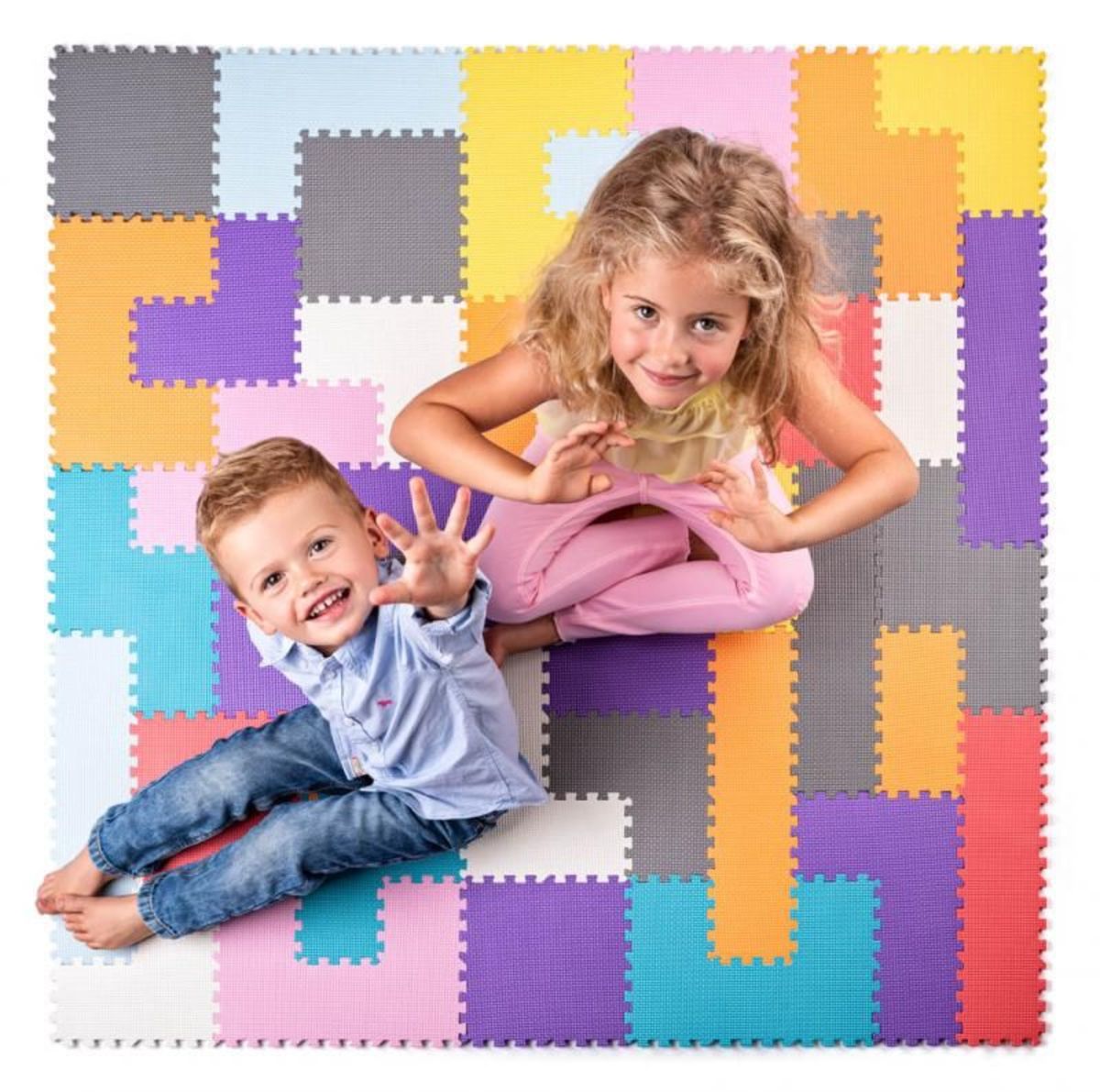 Pěnový koberec Ourbaby puzzle mat mix barev