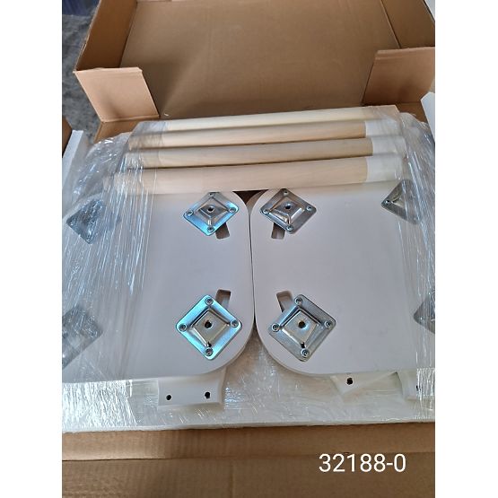 Bazar - Dětský stůl s židlemi - Ouška - bílý