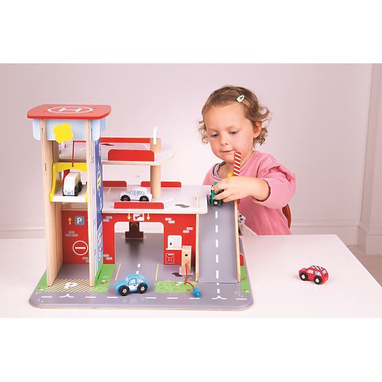 Bigjigs Toys Garáž s parkovištěm