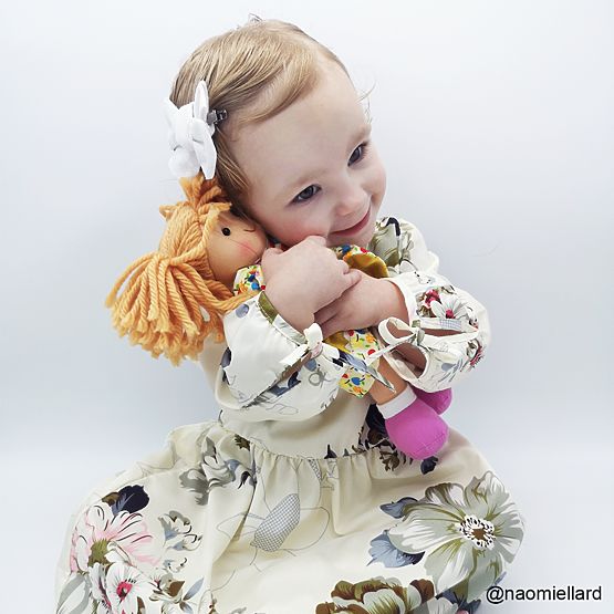 Bigjigs Toys Látková panenka Daisy 28 cm