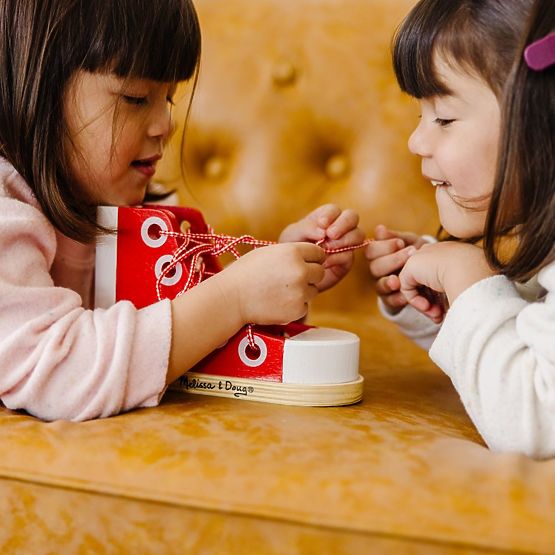 Bota na šněrování