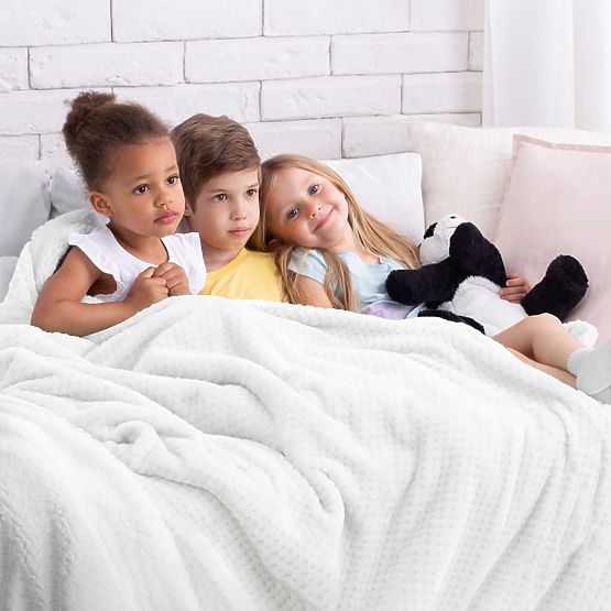 Deka SHLEEPY barva bílá žakárově ražená klasický styl 170x210