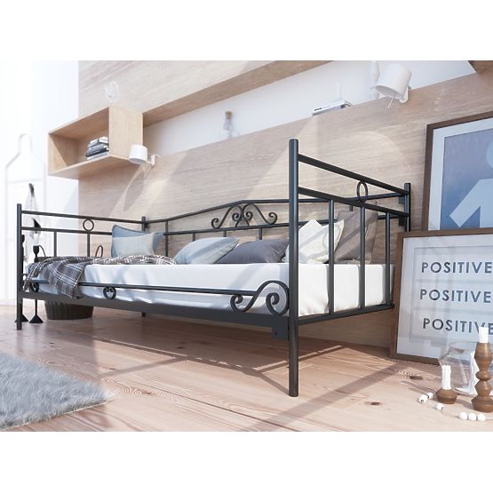 Dětská kovová postel model 13