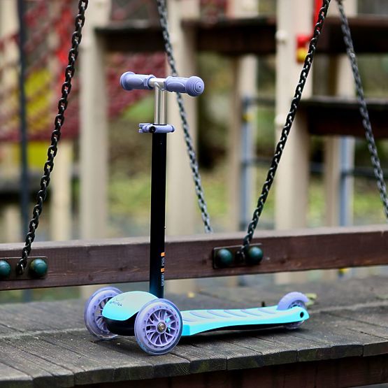 Dětská tříkolová koloběžka First step - modrá