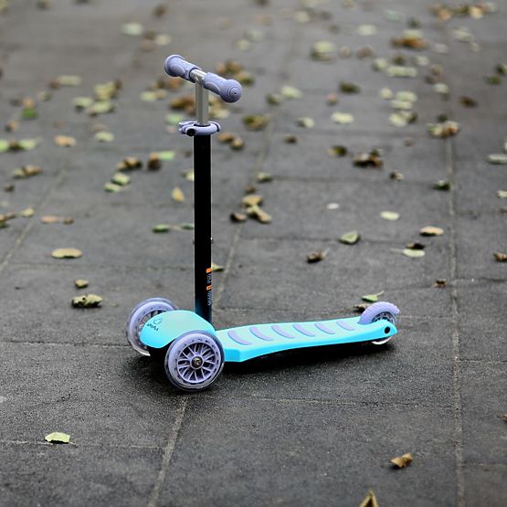 Dětská tříkolová koloběžka First step - modrá