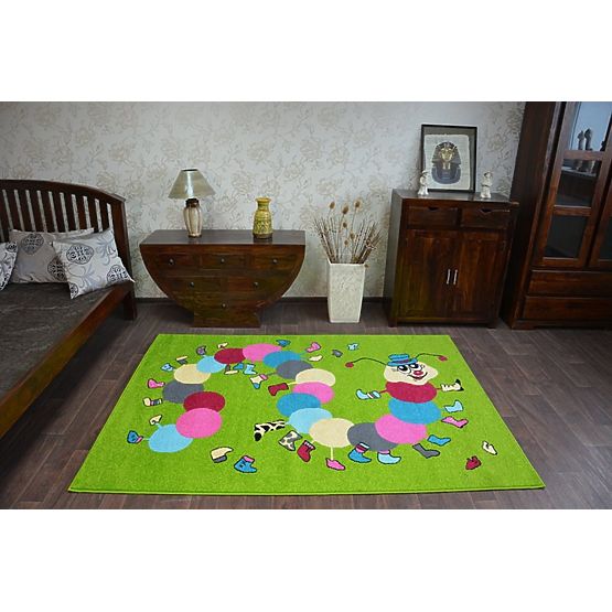 Dětský koberec FUNKY TOP Housenka zelený