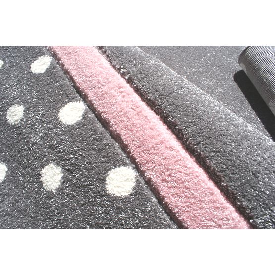 Dětský koberec Tečky stříbrná-šedá/růžová