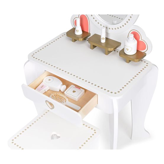 Dívčí toaletní stolek s příslušenstvím