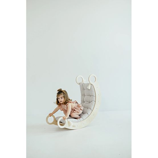 Dřevěná houpačka Montessori M - bílá