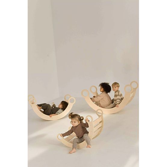 Dřevěná Montessori houpačka se skluzavkou/žebříkem M - přírodní