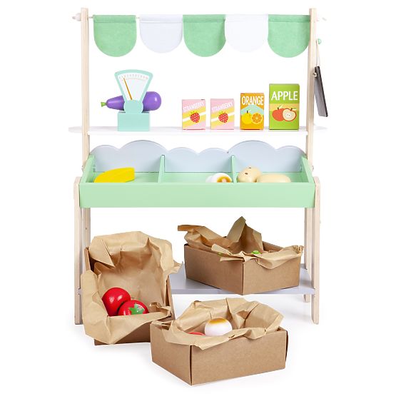 Dřevěný prodejní stánek se zeleninou