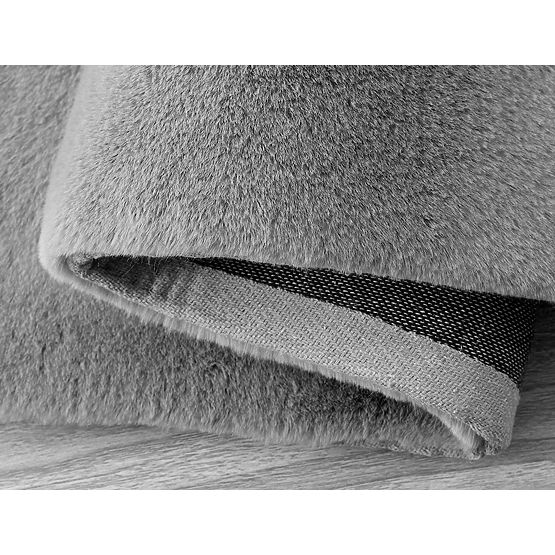 Hedvábný koberec Rabbit - světle šedý