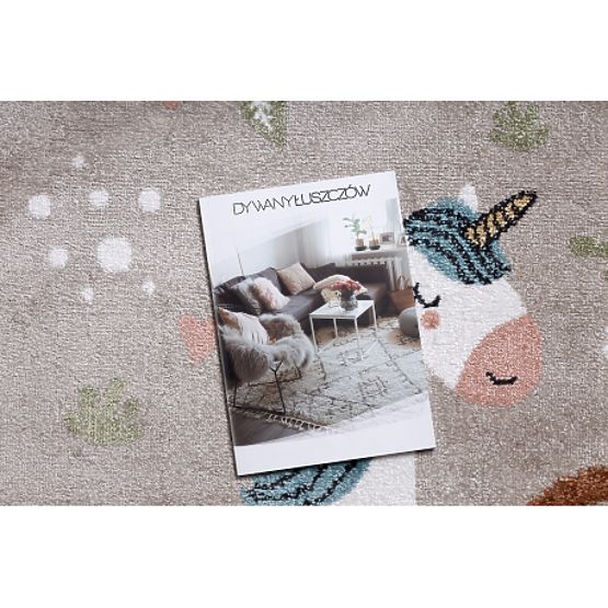 Koberec FUN Sweety pro děti, jednorožec, duha béžová