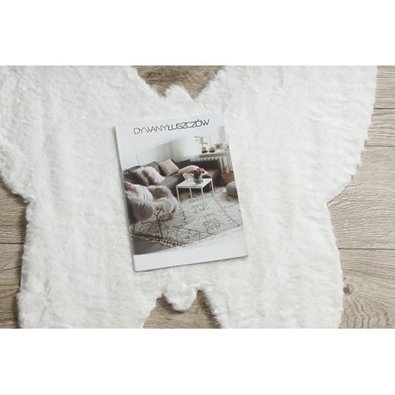 Koberec pratelný SHAPE 3150 Motýl Shaggy - slonová kost plyšový, protiskluzový