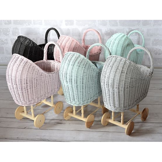 LILU Proutěný kočárek pro panenky s mašlí