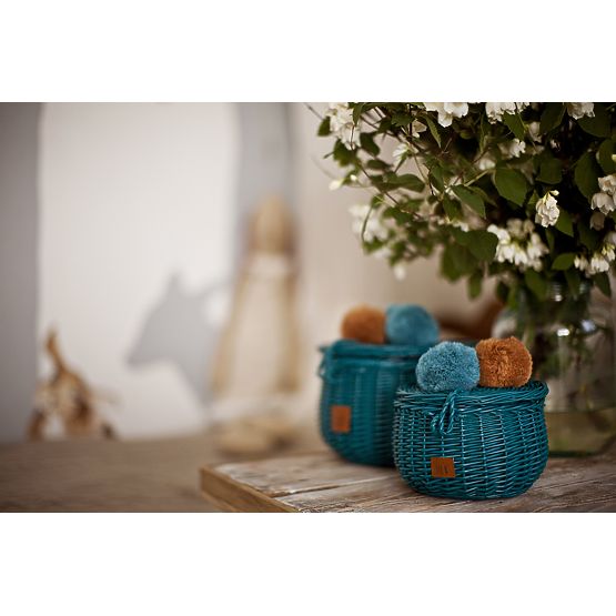 LILU Proutěný košík tyrkysový