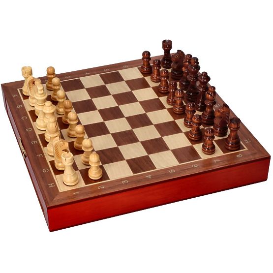 Magnetické šachy se zásuvkami