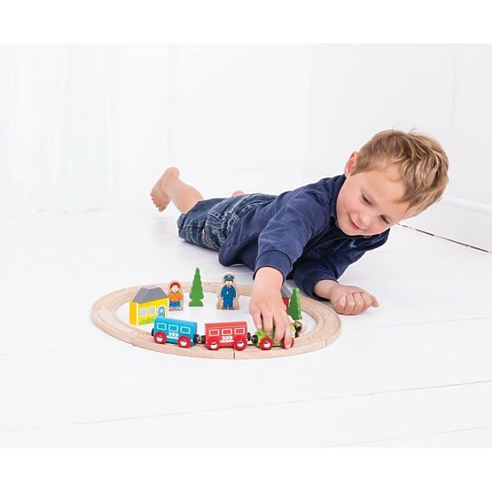 Malá dřevěná vláčkodráha