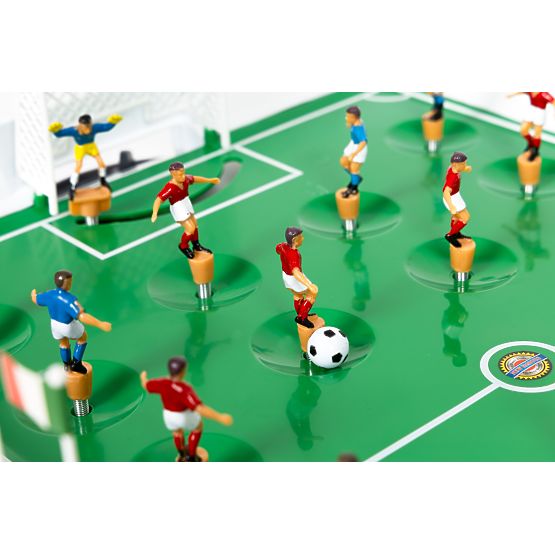 Mini fotbálek na pružinách, 22 hráčů