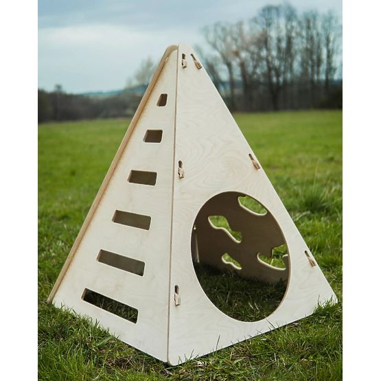 Montessori teepee domeček