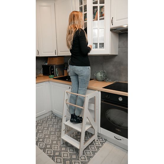 Montessori učící věž Pola Scandi - bílá