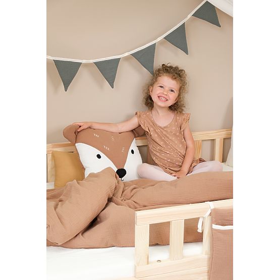 Mušelínová girlanda Ourbaby - hořčicová