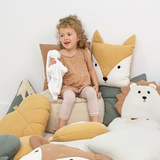 Mušelínový polštářek Ourbaby 38x35 cm List - hořčicový