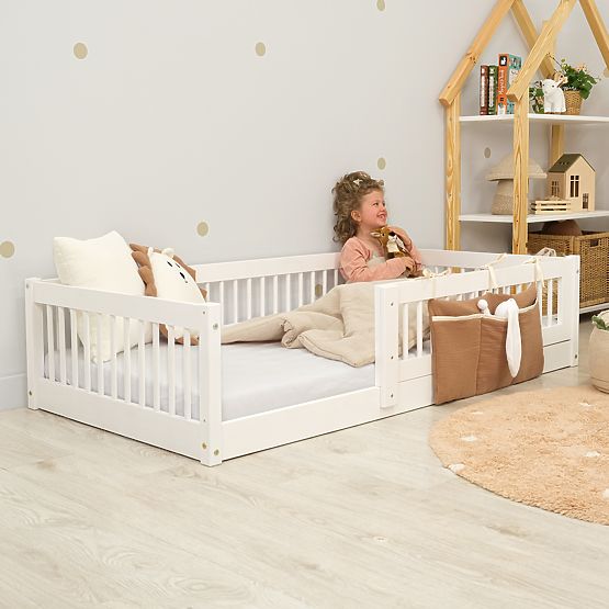 Nízká postel pro děti Montessori Ourbaby Plus - bílá
