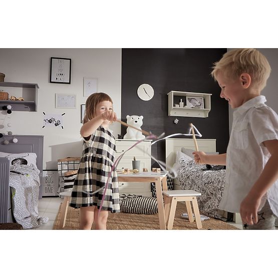 Postel  se šuplíkem Ines