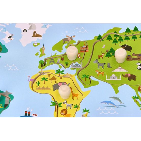 Puzzle s úchyty mapa světa