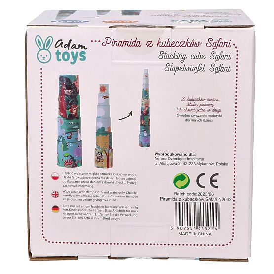Pyramida z kelímků Safari