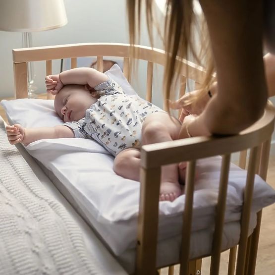 Rostoucí postýlka Desire 7v1 PLUS - přírodní