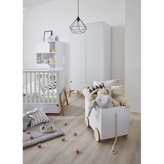 Šatní skříň Lotti