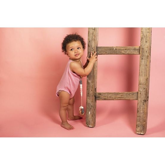 Silikonové kousací chrastítko Tina