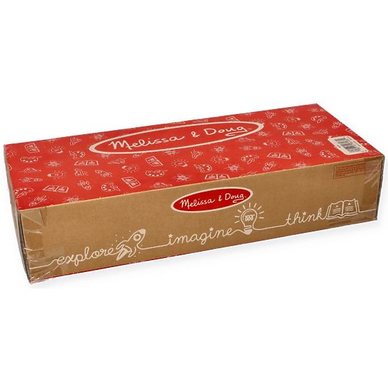 Velký náklaďák se závodními auty