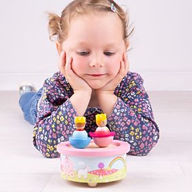 Bigjigs Toys Dřevěná hrací skříňka fantasy, Bigjigs Toys