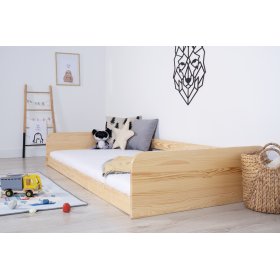 Montessori dřevěná postel Sia - lakovaná, Ourbaby