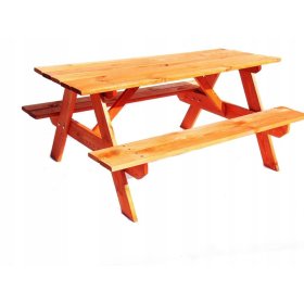 Zahradní dřevěný stůl s lavičkami