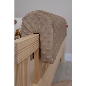 Chránič na postel Ourbaby - kávový